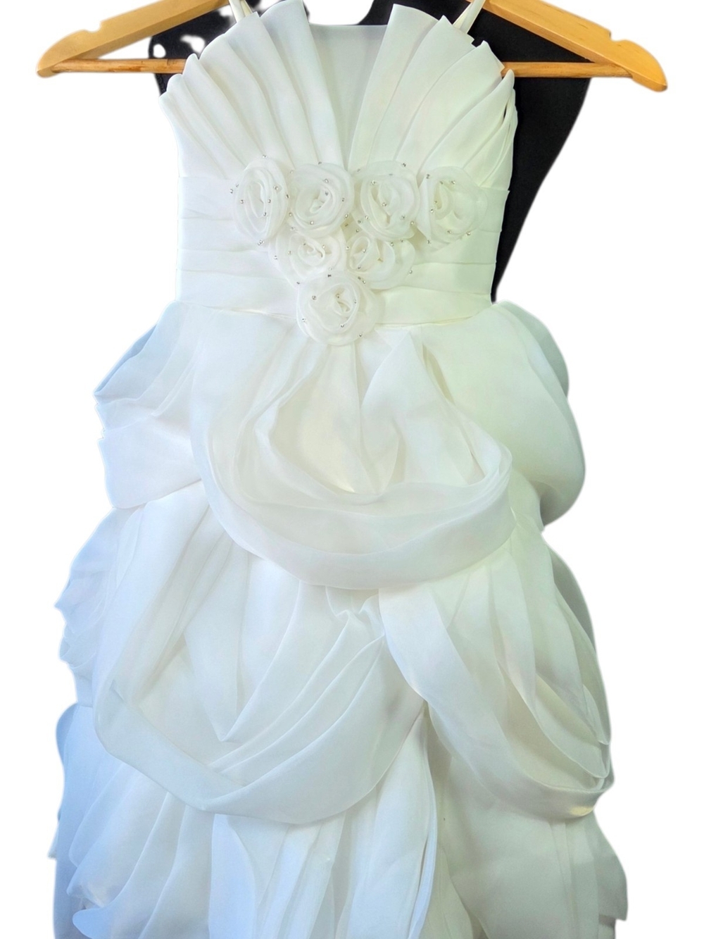 Cinderella Couture White Floral Rosette Girls' Formal Dress. Size 8-10